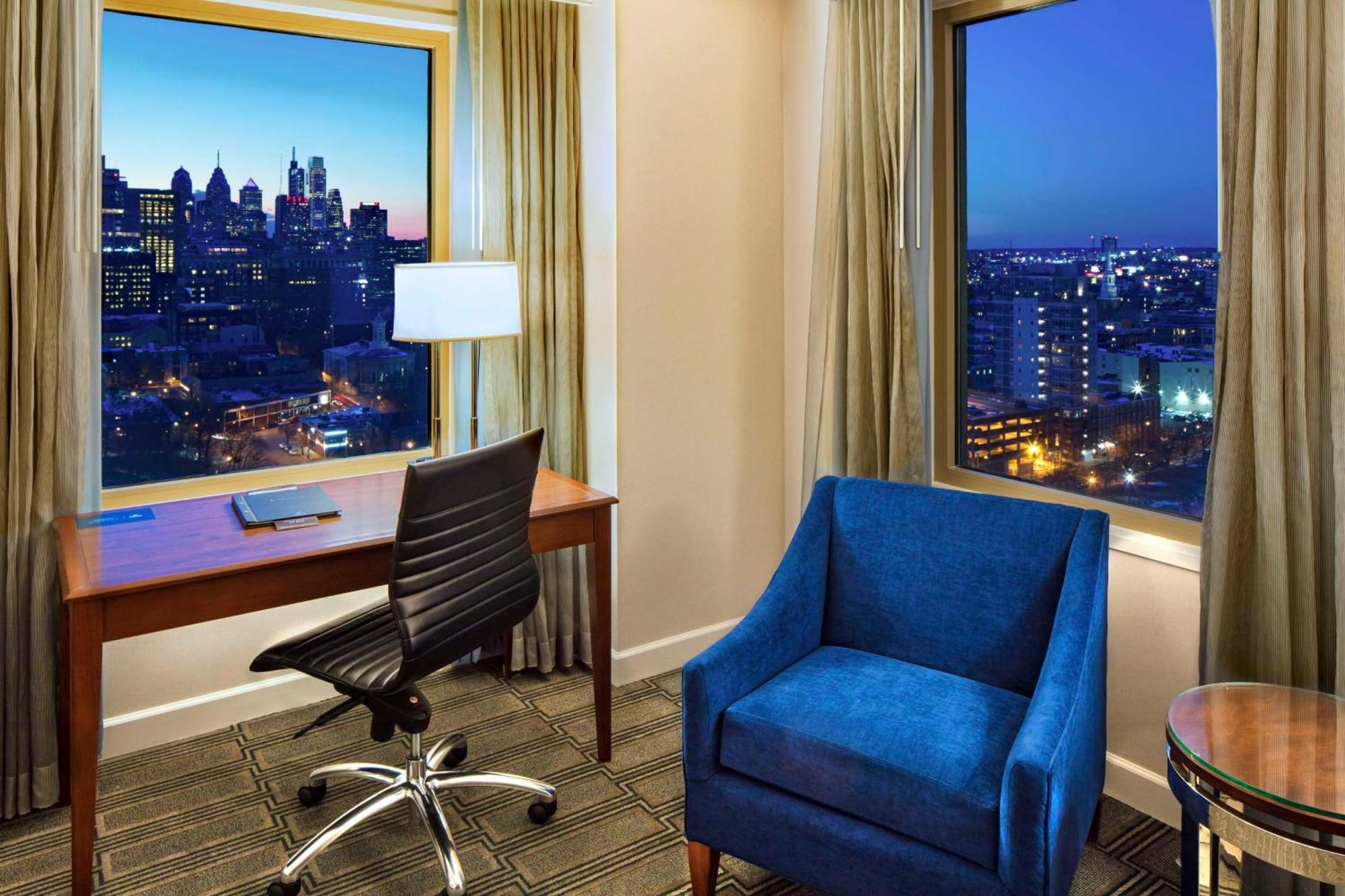 King Bed City View